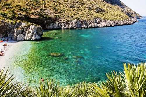 TREKKING IN SICILIA 2013